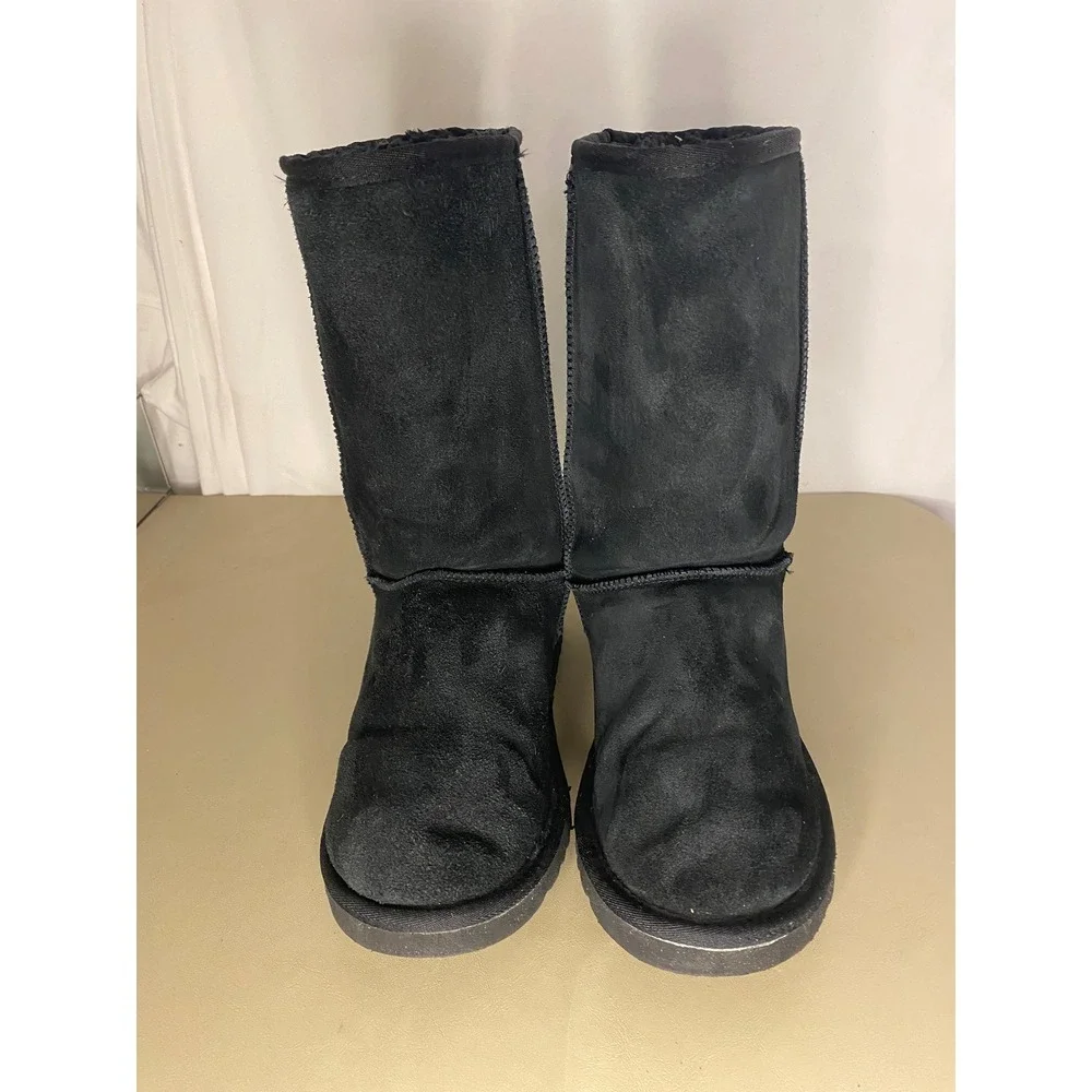 UGG Australia Classic Mid Black Suede Shearling Boots Womens 8 5815
